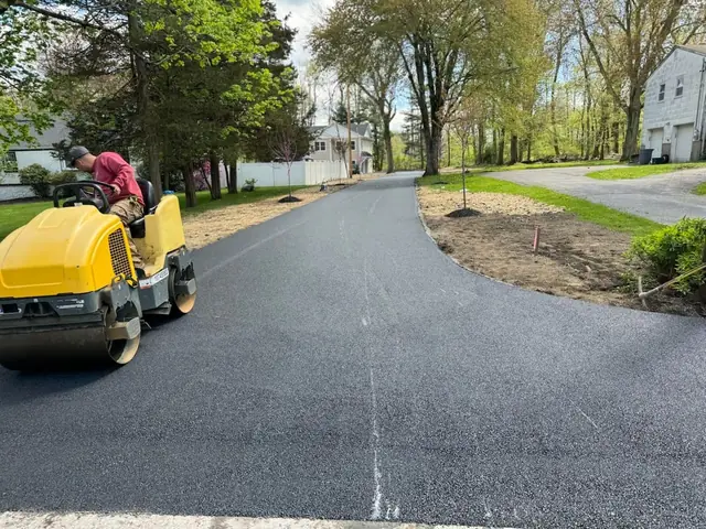 Rolling the top course