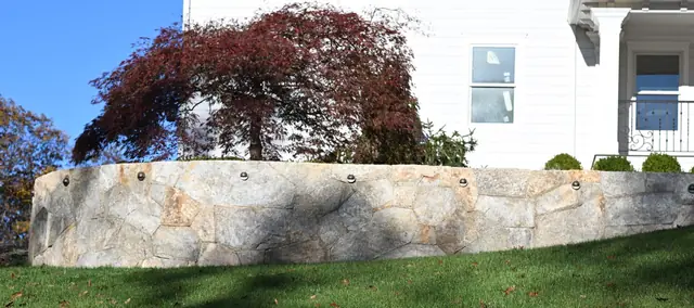 Retaining wall
